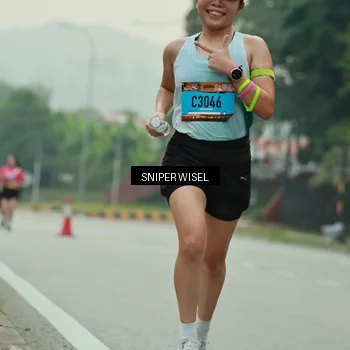 Runner Photo 7045447
