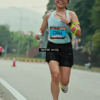 Runner Photo 7045453