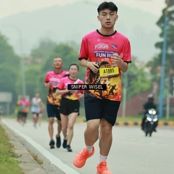 Runner Photo 7045463
