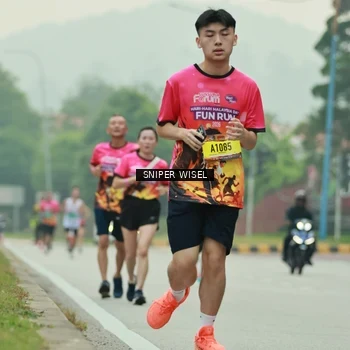 Runner Photo 7045464
