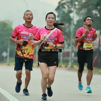 Runner Photo 7045476