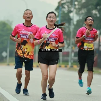 Runner Photo 7045479