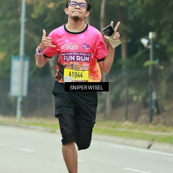 Runner Photo 7045486