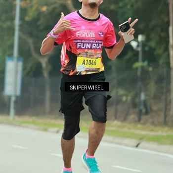 Runner Photo 7045487
