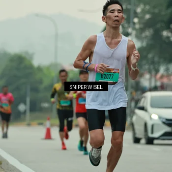 Runner Photo 7045494