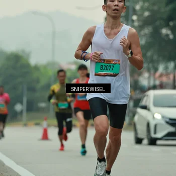 Runner Photo 7045497