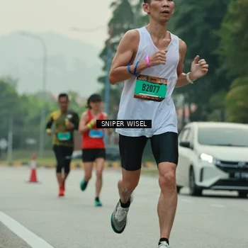 Runner Photo 7045510
