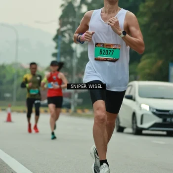 Runner Photo 7045519