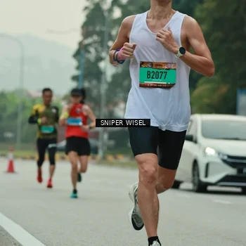 Runner Photo 7045521