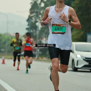 Runner Photo 7045523
