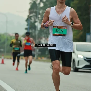 Runner Photo 7045525