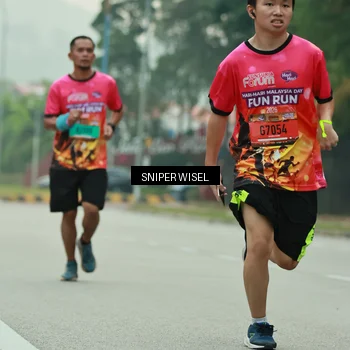 Runner Photo 7045565