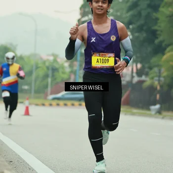 Runner Photo 7045595