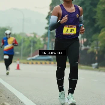 Runner Photo 7045596
