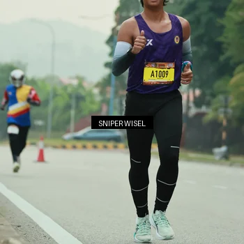 Runner Photo 7045597