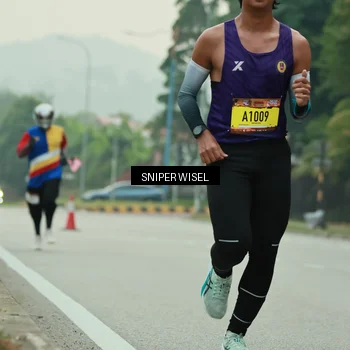 Runner Photo 7045604