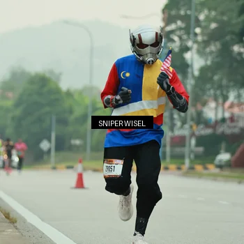 Runner Photo 7045615
