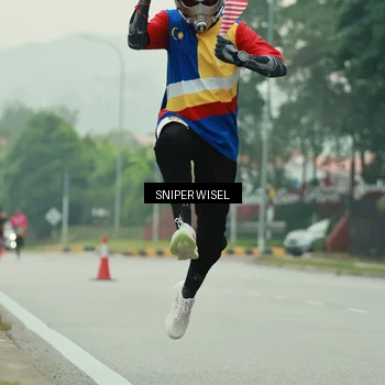 Runner Photo 7045621