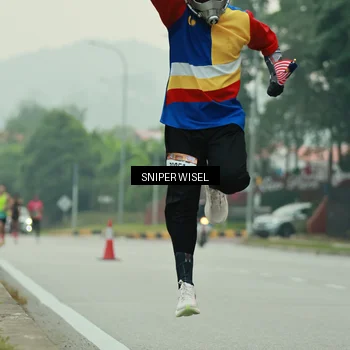 Runner Photo 7045627