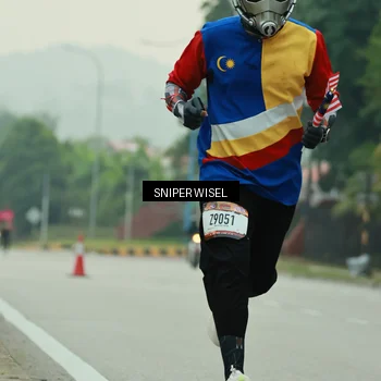 Runner Photo 7045647