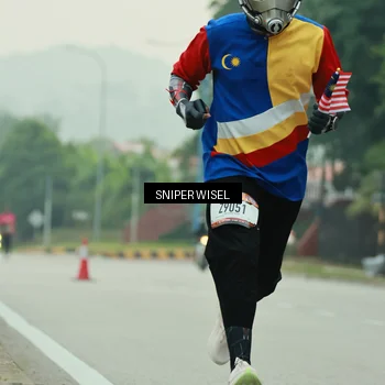 Runner Photo 7045651