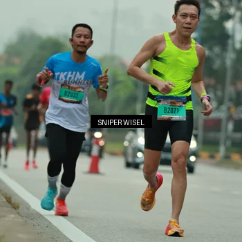 Runner Photo 7045682