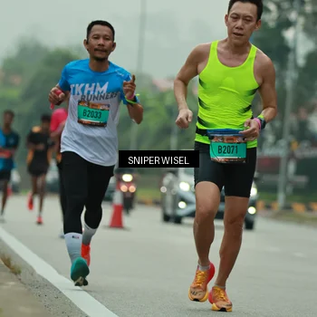 Runner Photo 7045684