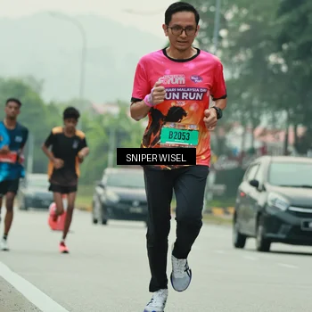 Runner Photo 7045697