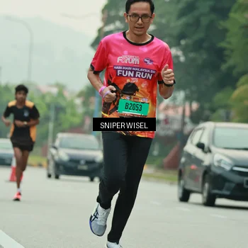 Runner Photo 7045708