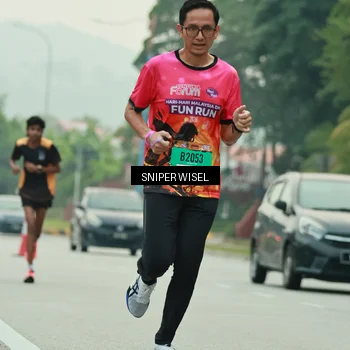 Runner Photo 7045709