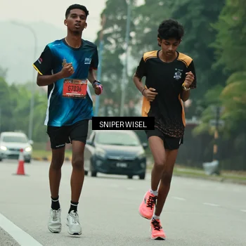 Runner Photo 7045735