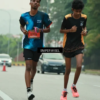 Runner Photo 7045746