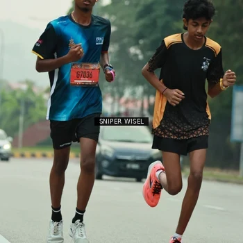 Runner Photo 7045759