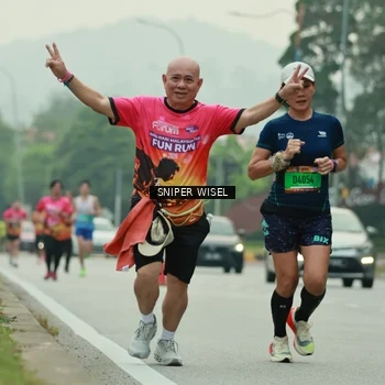 Runner Photo 7045770