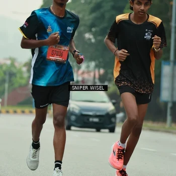 Runner Photo 7045772