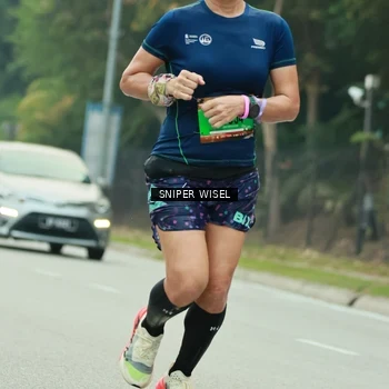 Runner Photo 7045779