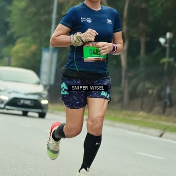 Runner Photo 7045781
