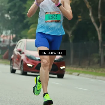 Runner Photo 7045794
