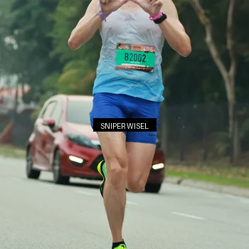 Runner Photo 7045796