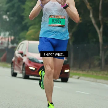 Runner Photo 7045801