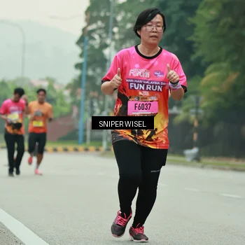 Runner Photo 7045803