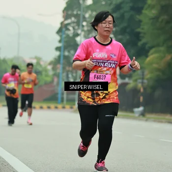 Runner Photo 7045804