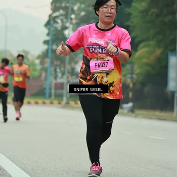 Runner Photo 7045807