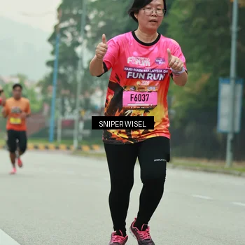 Runner Photo 7045811