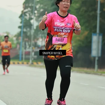 Runner Photo 7045814