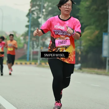 Runner Photo 7045816