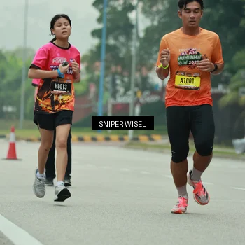 Runner Photo 7045827