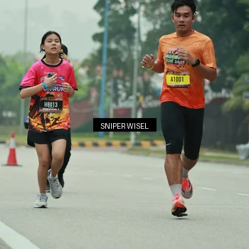 Runner Photo 7045829