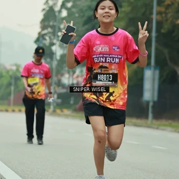 Runner Photo 7045841