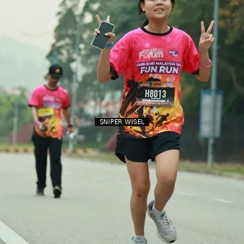Runner Photo 7045844